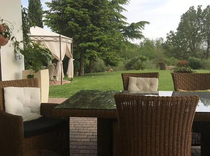 Romy Rocker ベッド・アンド・ブレックファスト Mizzole