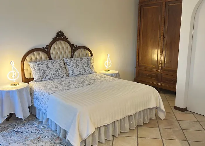 Romy Rocker ベッド・アンド・ブレックファスト Mizzole